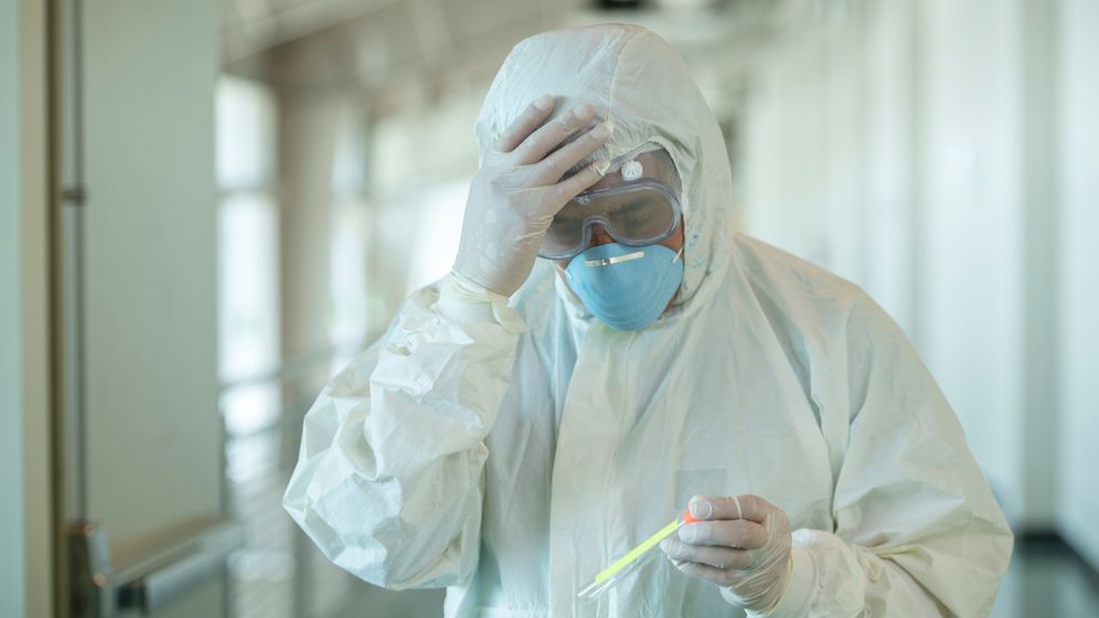 Focar de COVID la Spitalul Județean Galați: 88 de angajați infectați