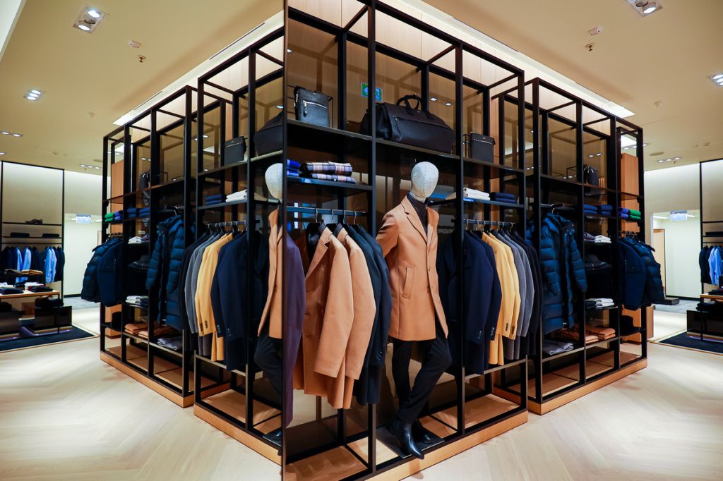 Hugo Boss deschide primul său magazin din afara Bucureștiul în Palas Iași - Imagine 2