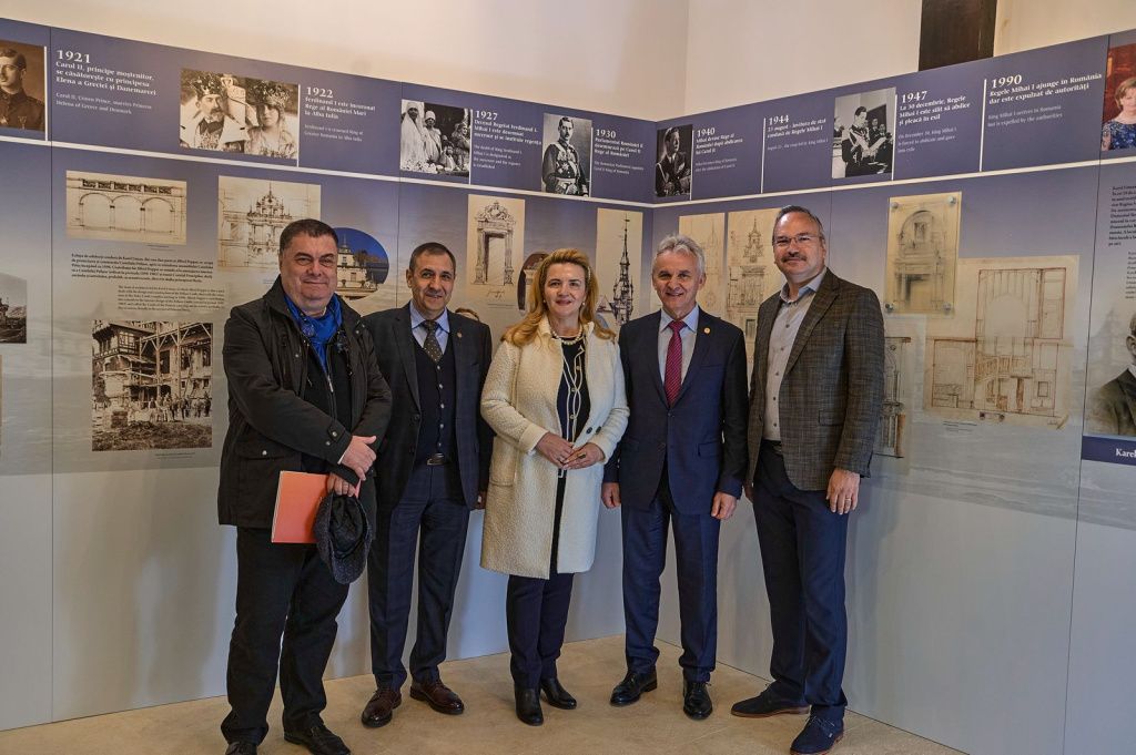FOTO | Vila Șipot, casa în care s-a "žnăscut" Castelul Peleș, reintră în circuitul turistic - Imagine 11