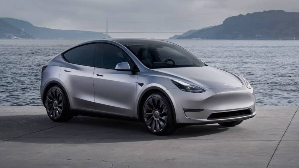 VIDEO | Cum a picat Tesla un test scos din desene animate și de ce asta arată lipsurile funcțiilor de condus autonom