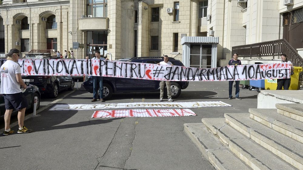 250.000 de romani asteptati la proteste sambata