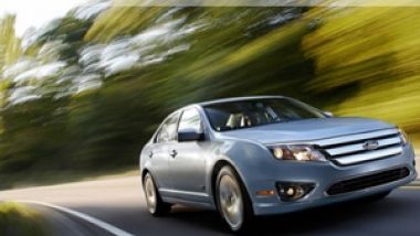 Cea mai economica masina de clasa medie din America - Ford Fusion Hybrid
