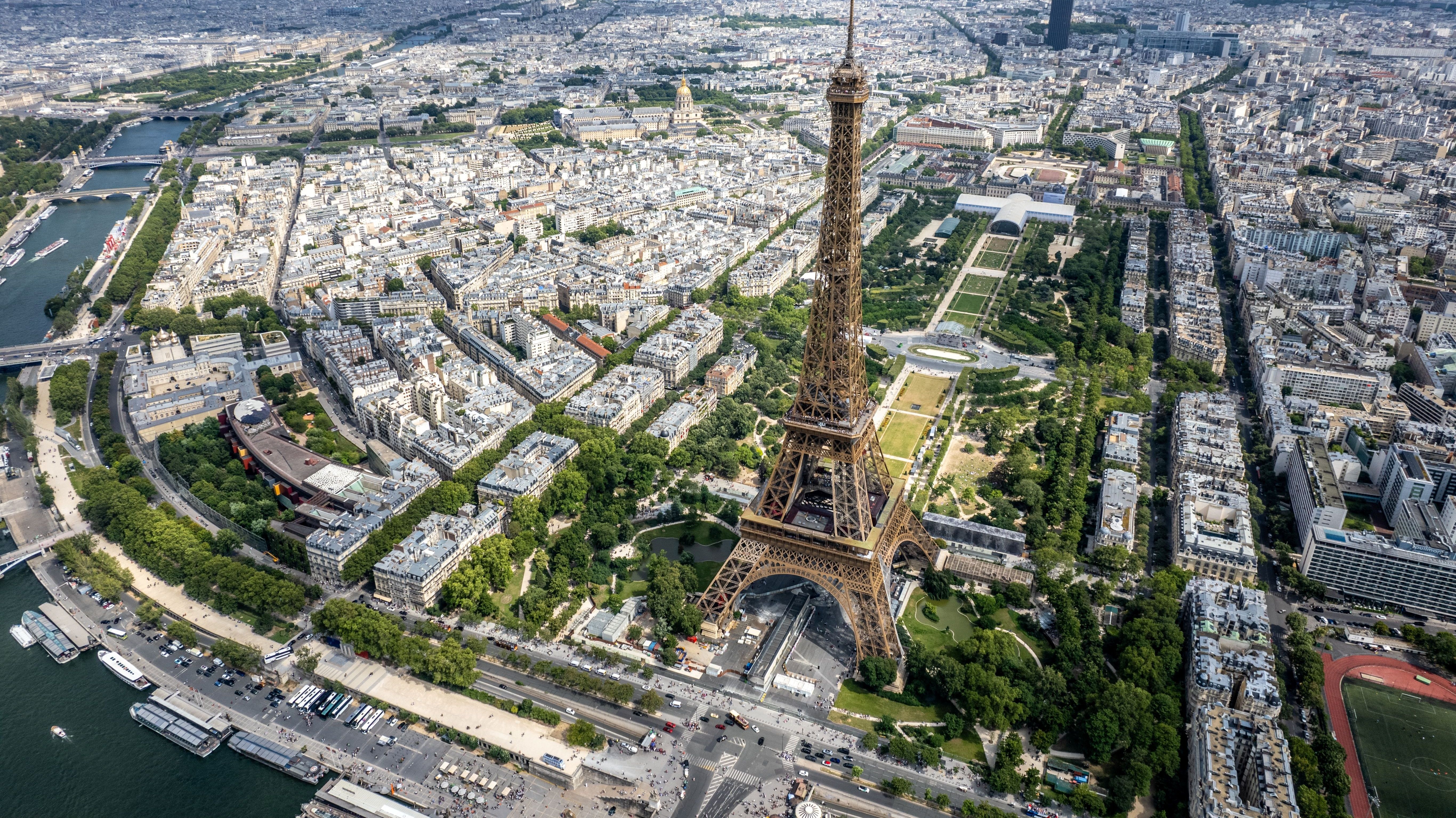 Limbă română devine limbă străină obligatorie în învățământul preuniversitar din Franța