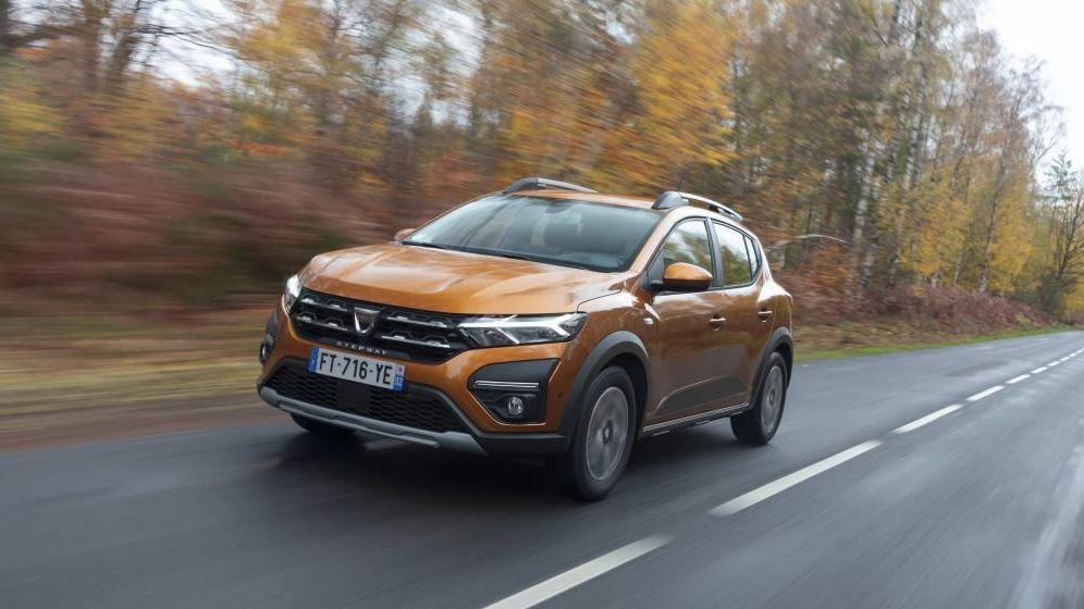 Dacia Sandero, din nou în topul preferințelor europenilor. Tesla Model Y a pierdut teren în octombrie