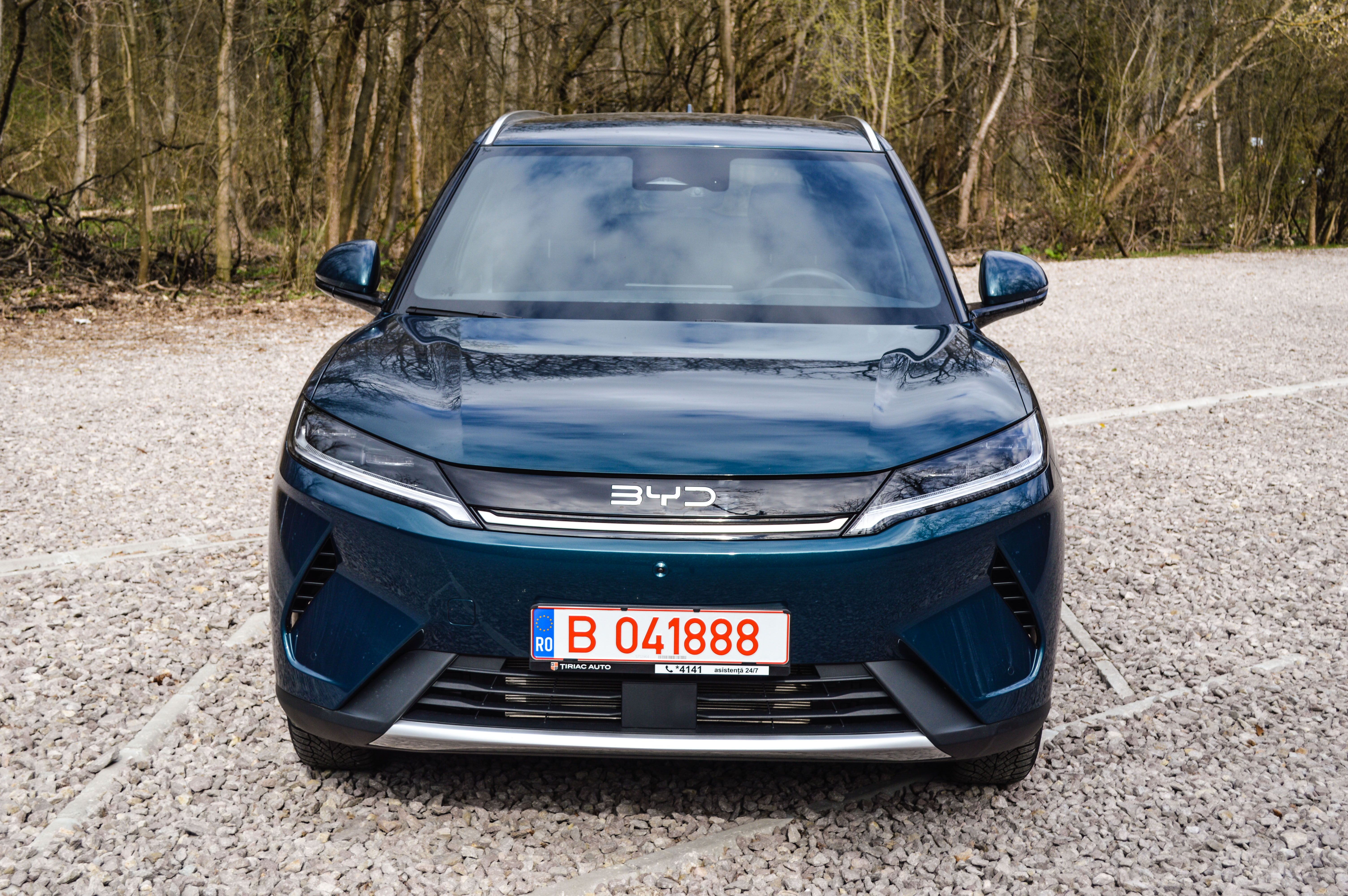 FOTO | Test Drive BYD Atto-2 DM-i: Cum au reușit chinezii să facă un SUV plug-in hibrid care costă cât o Dacia Duster - Poza 3