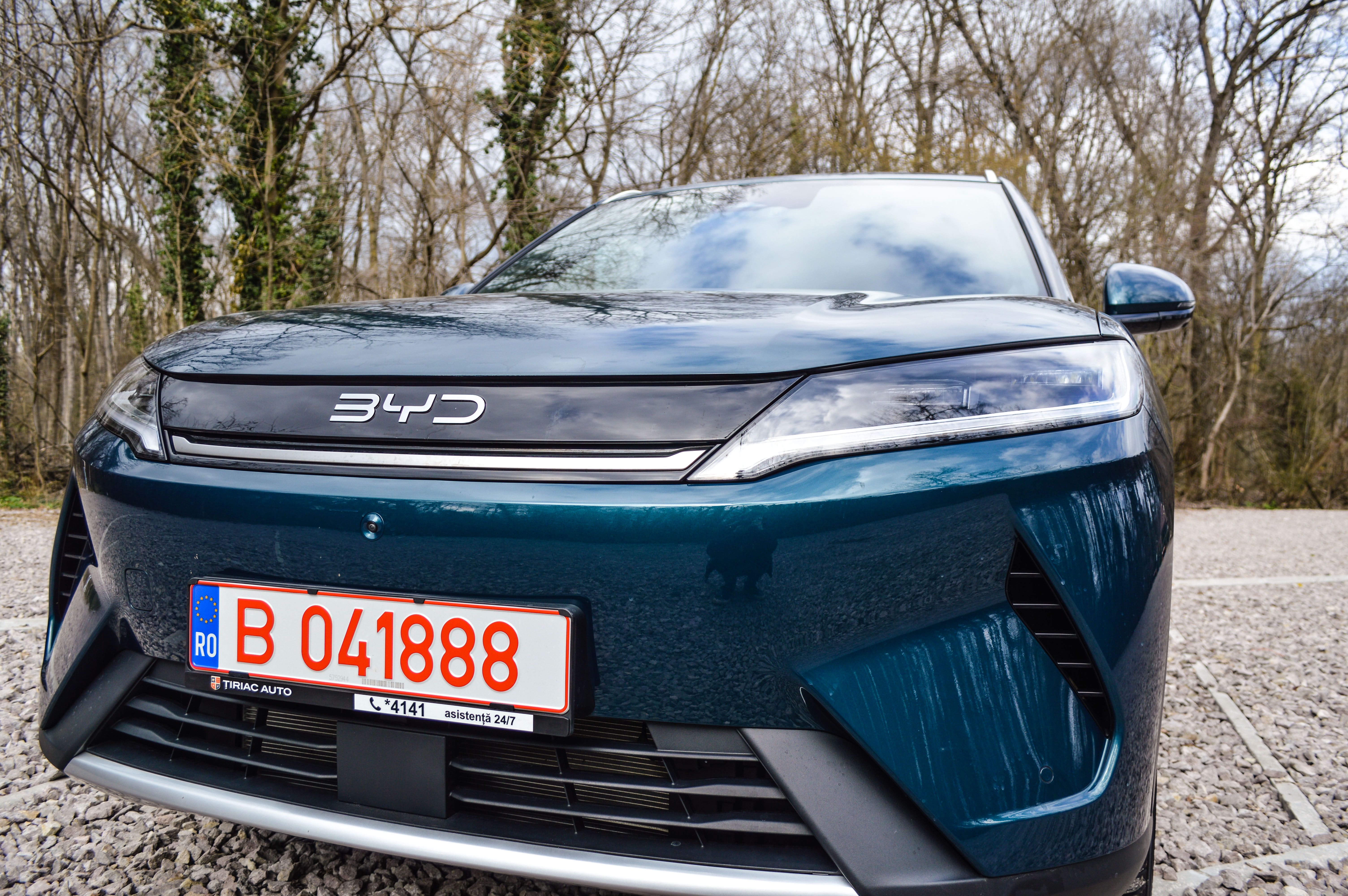 FOTO | Test Drive BYD Atto-2 DM-i: Cum au reușit chinezii să facă un SUV plug-in hibrid care costă cât o Dacia Duster - Poza 5