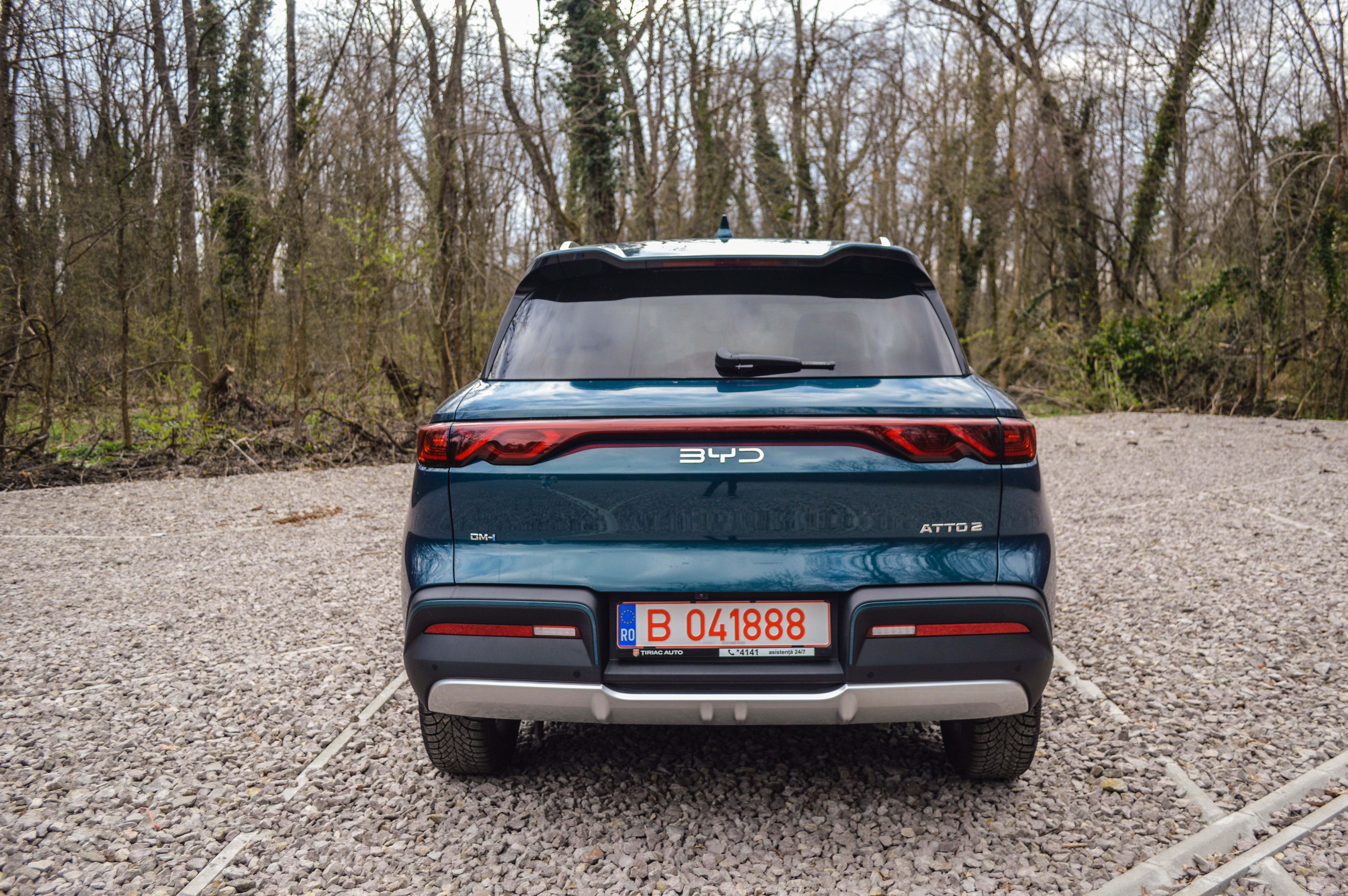 FOTO | Test Drive BYD Atto-2 DM-i: Cum au reușit chinezii să facă un SUV plug-in hibrid care costă cât o Dacia Duster - Poza 9