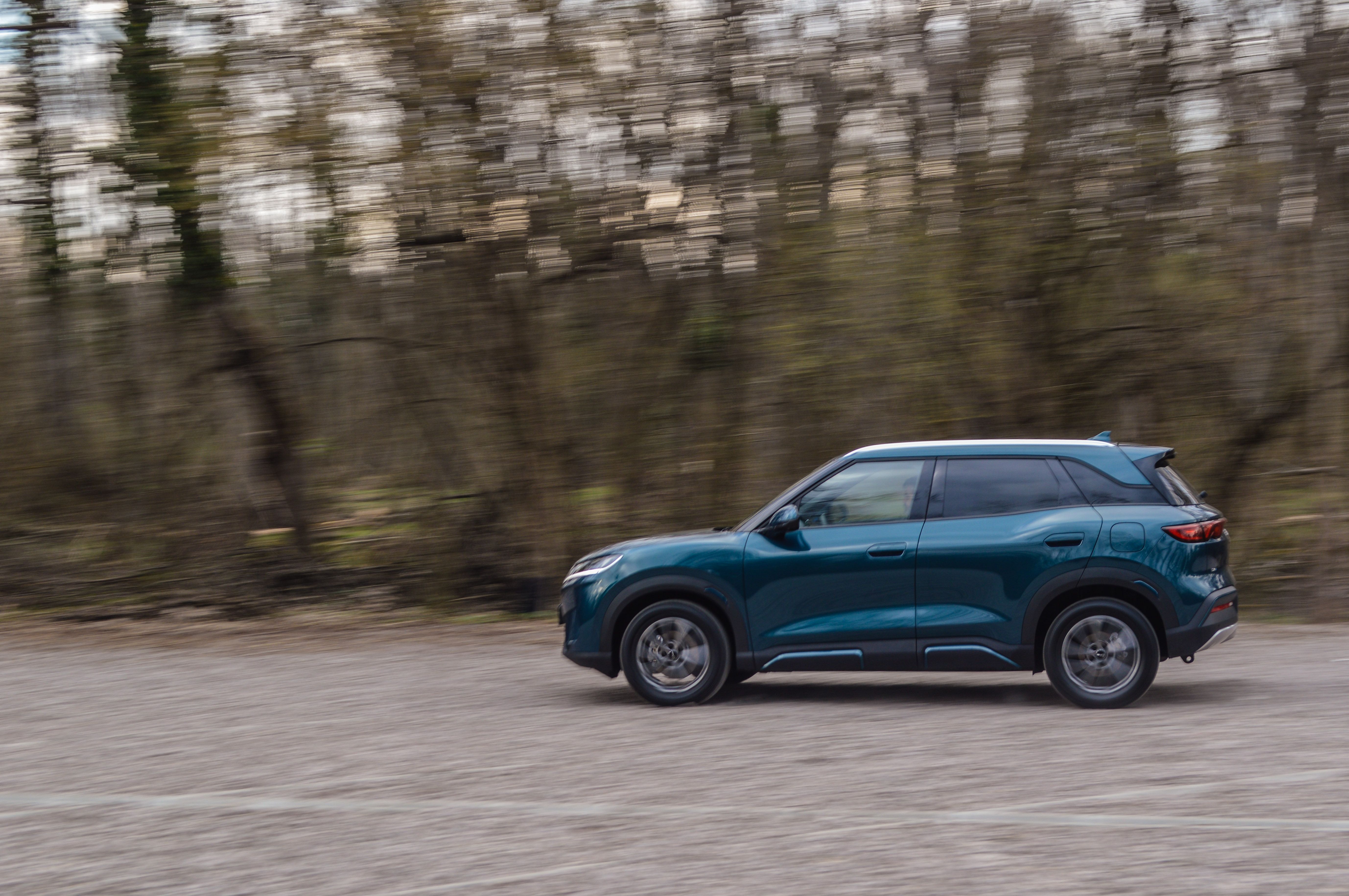 FOTO | Test Drive BYD Atto-2 DM-i: Cum au reușit chinezii să facă un SUV plug-in hibrid care costă cât o Dacia Duster - Poza 34