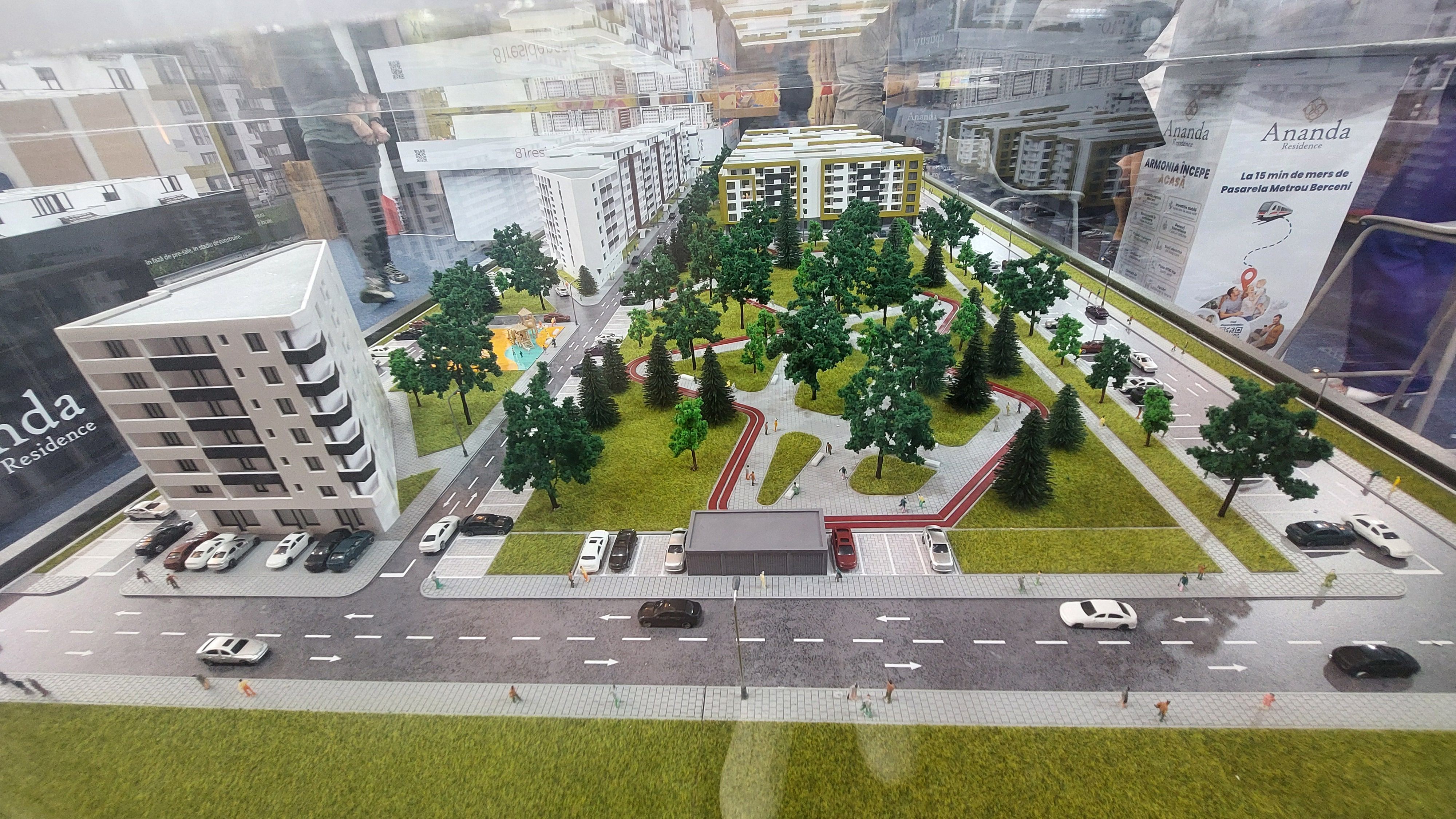 GALERIE FOTO | Ce găsești în acest weekend la Salonul Imobiliar București 2025 - Poza 50
