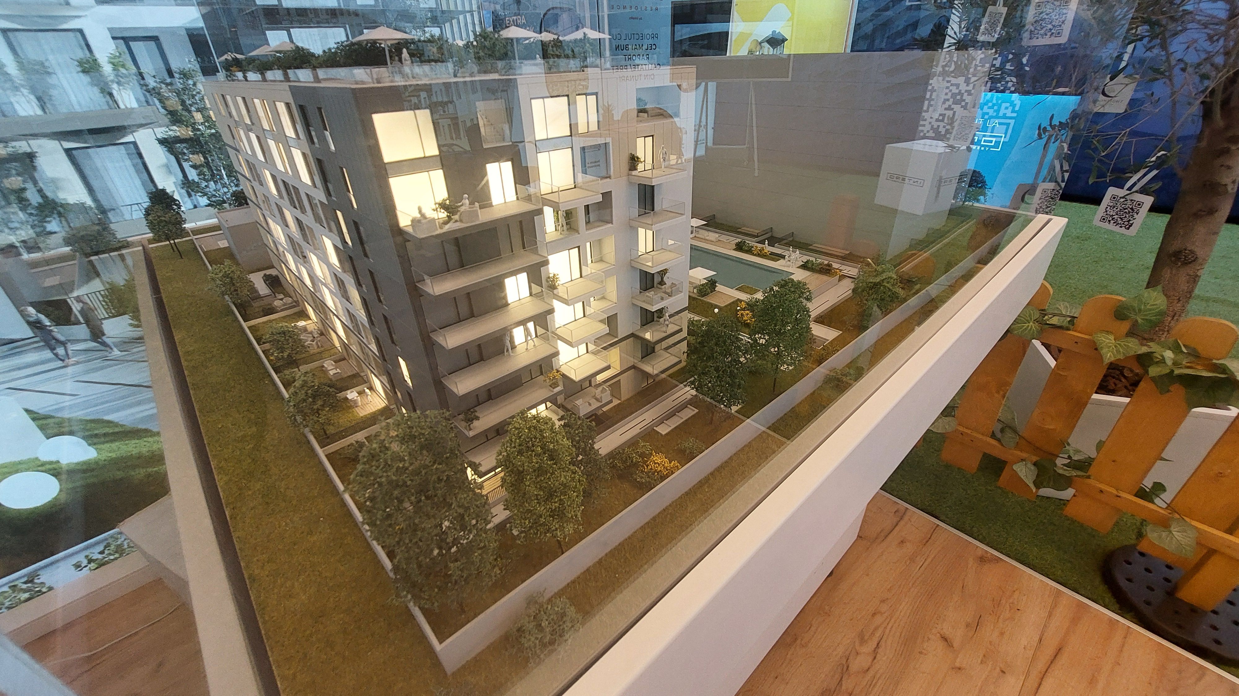 GALERIE FOTO | Ce găsești în acest weekend la Salonul Imobiliar București 2025 - Poza 35