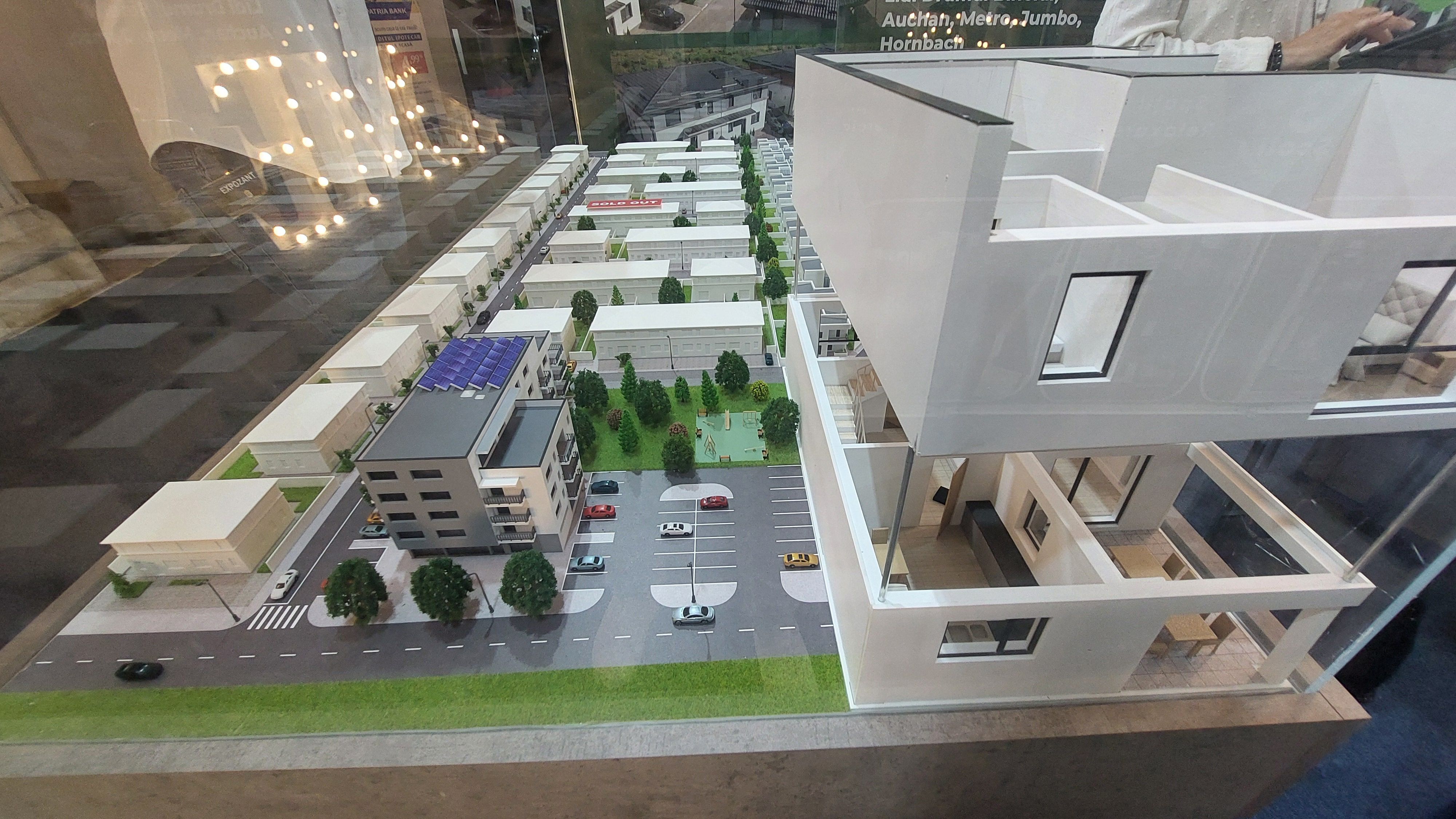 GALERIE FOTO | Ce găsești în acest weekend la Salonul Imobiliar București 2025 - Poza 31