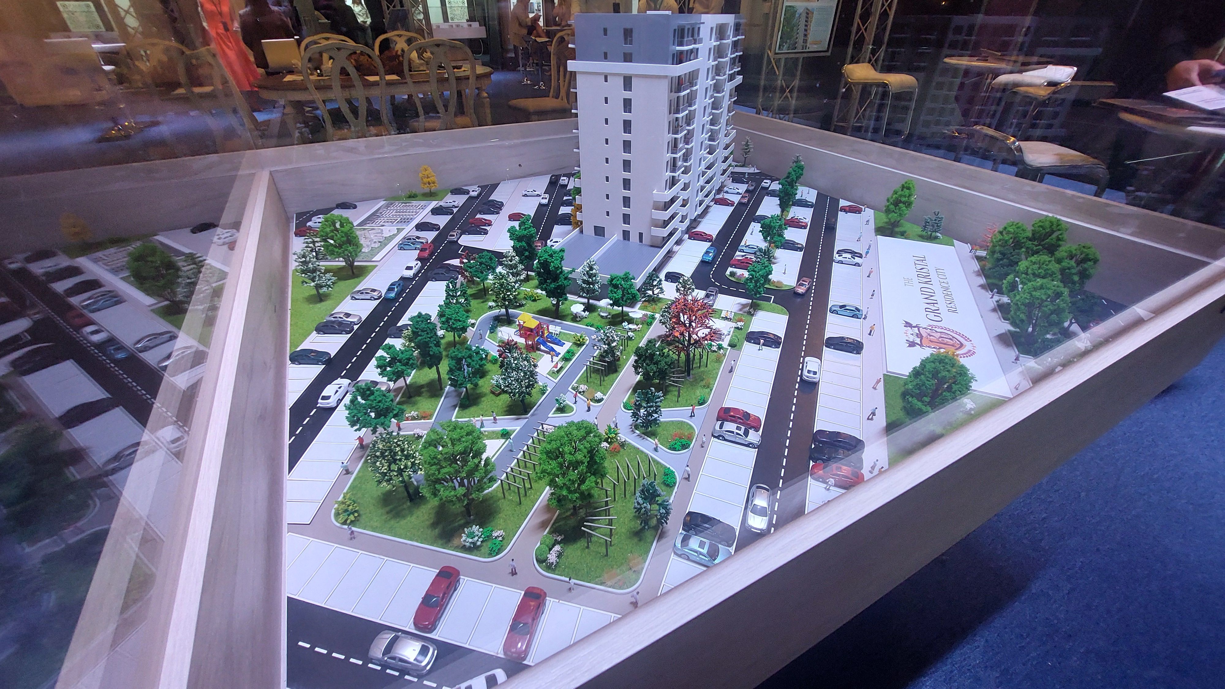 GALERIE FOTO | Ce găsești în acest weekend la Salonul Imobiliar București 2025 - Poza 15