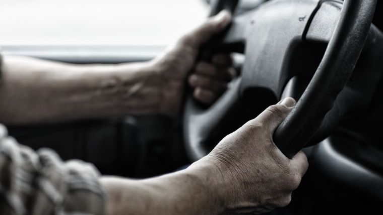 Ministerul de Interne a publigat proiectul de HG cu privire la ridicarea vehiculelor stationate neregulamentar