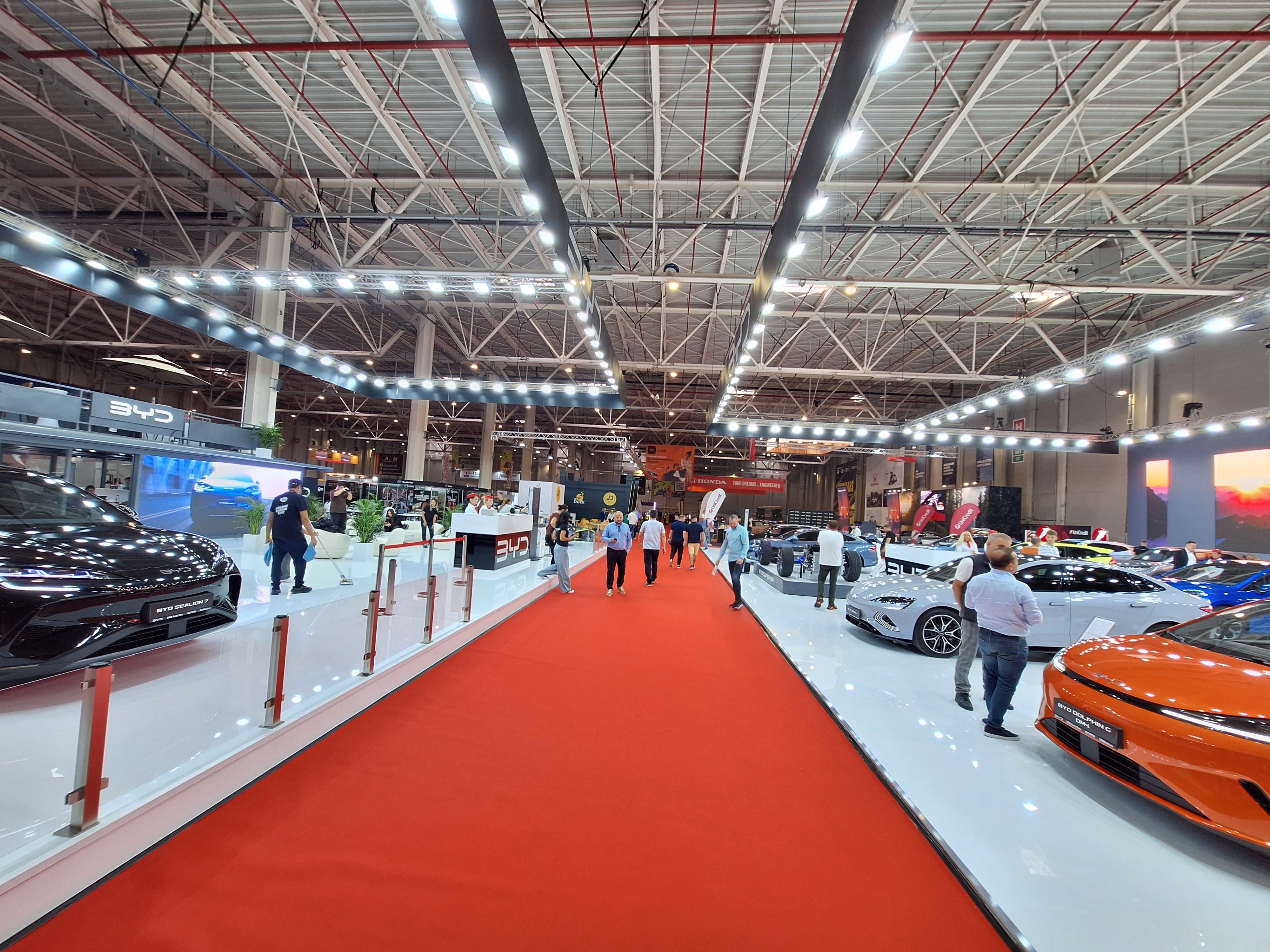 FOTO | Toate noutățile de la Salonul Auto București 2026. Ce modele au adus Toyota, Chery, Volvo, Mazda sau Kia - Poza 11