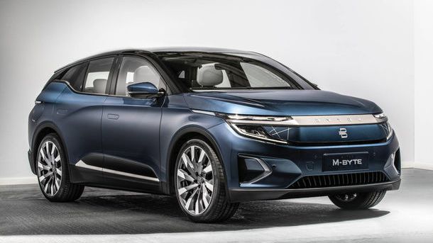 Chinezii de la Byton prezinta versiunea de serie a SUV-ului electric M-Byte