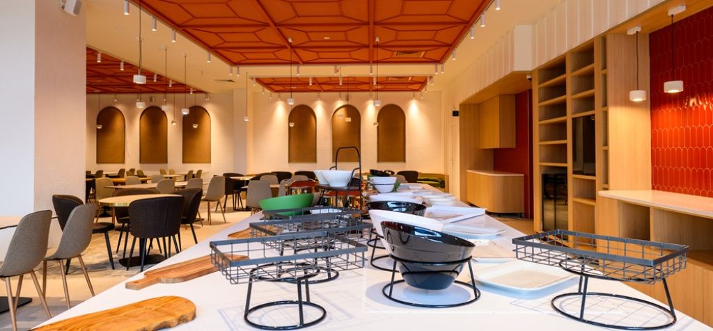 FOTO | Se deschide primul hotel internațional din Alba Iulia - Imagine 2