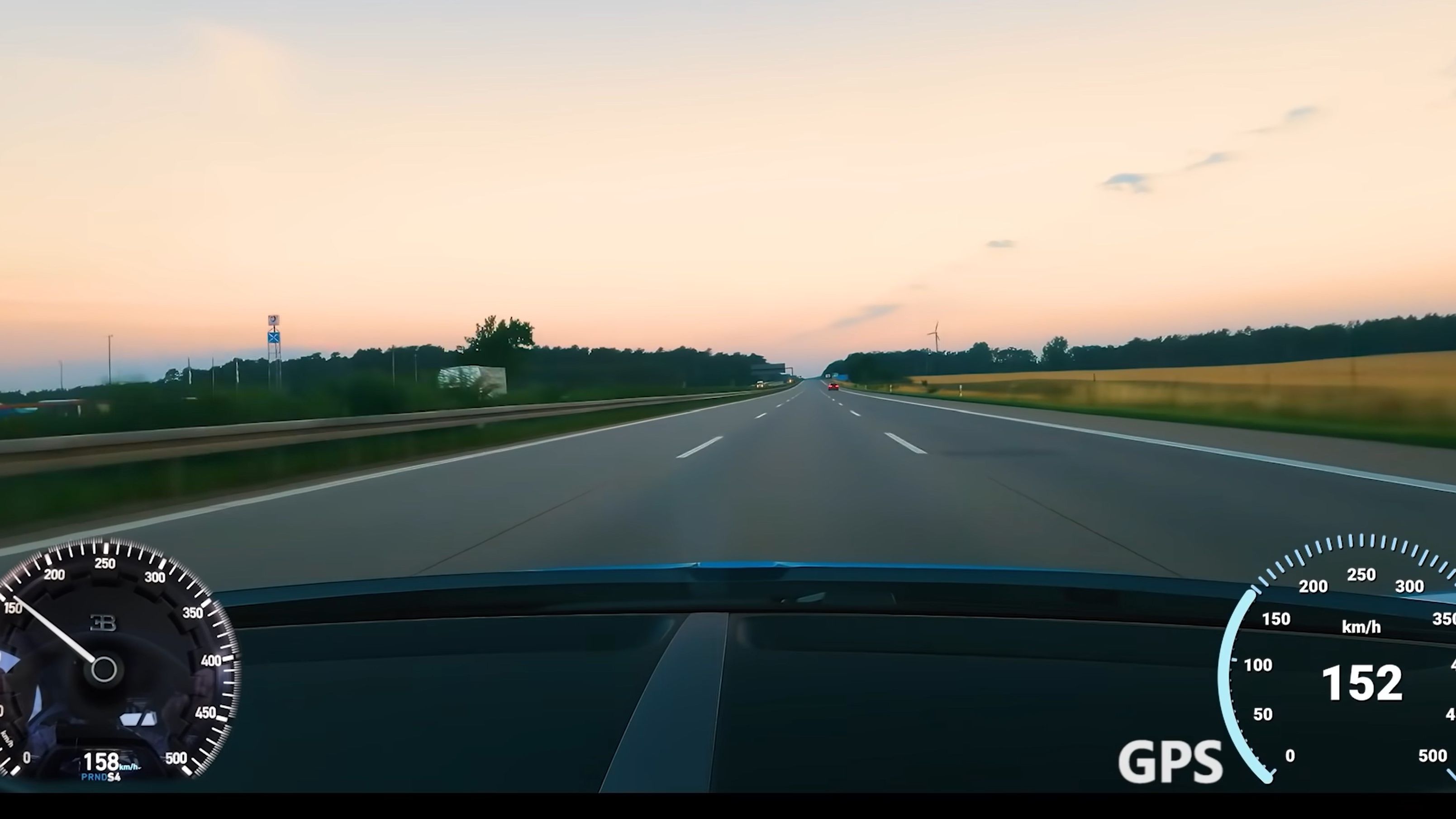 S-a filmat în timp ce mergea cu 417 km/h: miliardarul ceh este vizat de o anchetă