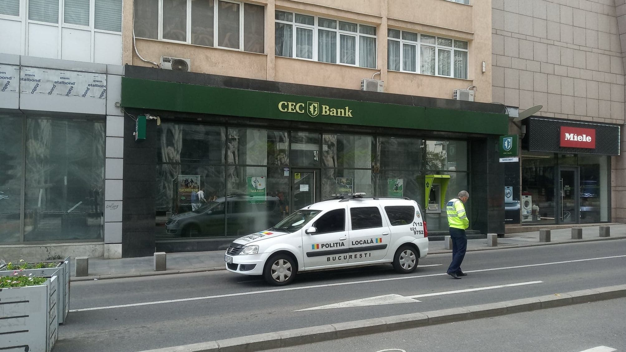 Proiect de lege: mai multe puteri pentru poliția locală. Va putea cere proprietarilor de mașini datele șoferilor