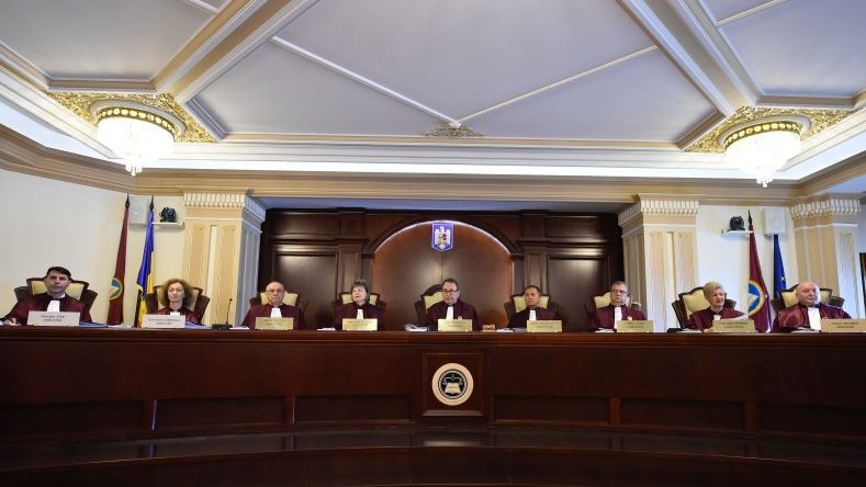 CCR a respins contestația Guvernului împotriva dublării alocațiilor