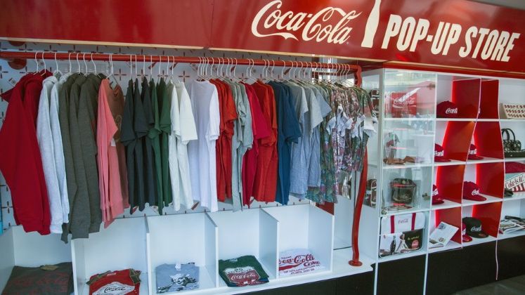 Retailerii imbratiseaza formatul de magazine pop-up: ce inseamna pentru vanzari