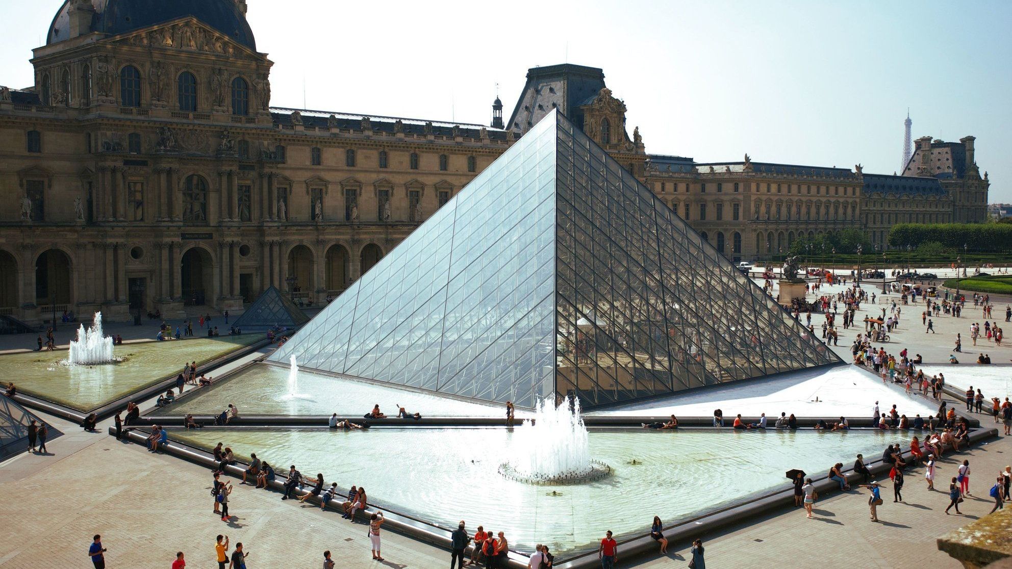 Franta, cea mai vizitata tara din lume, "dezamagita" de veniturile din turism