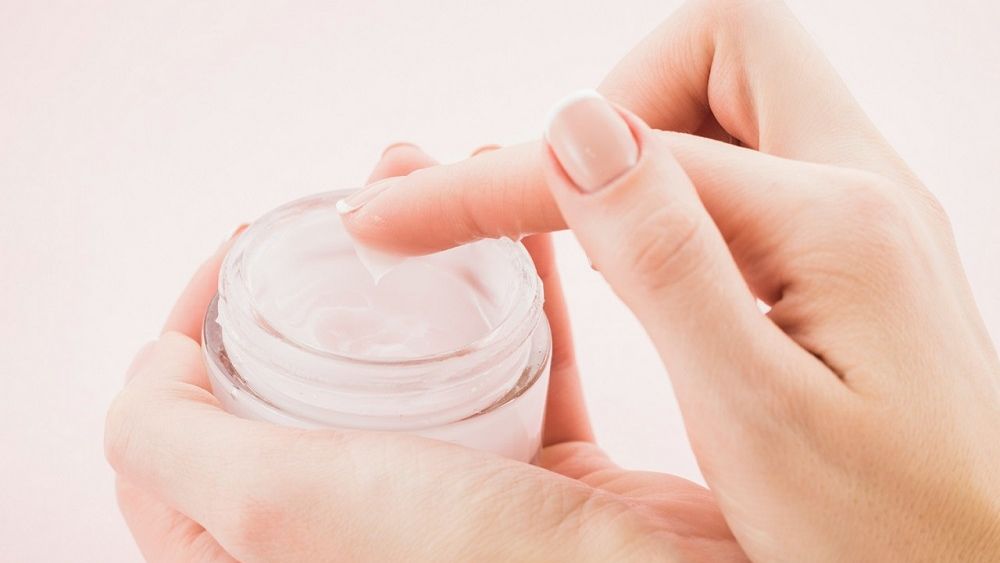 Cum a transformat retinolul industria cosmetică în 2024