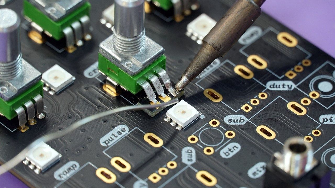 Japonezii de la Tamura Corporation vor să construiască o fabrică de componente electronice, în România