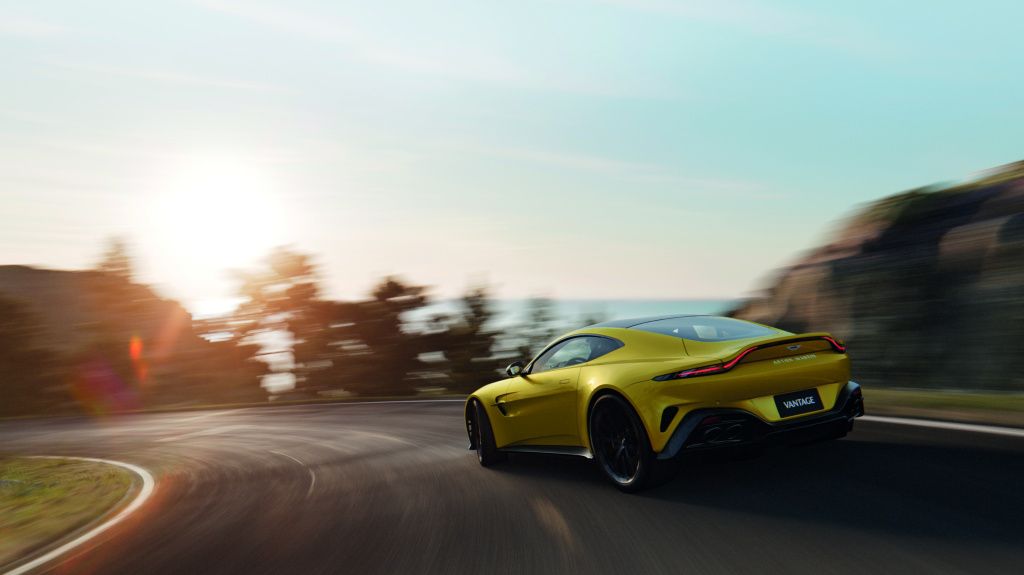 GALERIE FOTO | Aston Martin Vantage a primit un facelift - Imagine 4
