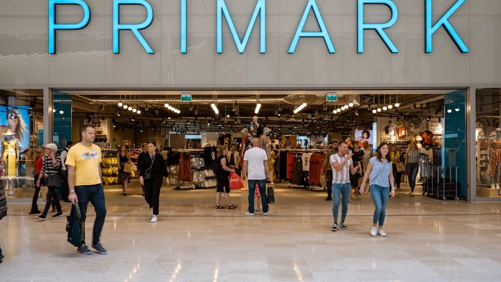 Primark atinge borna 500: retailerul care nu pariază pe online deschide un nou magazin