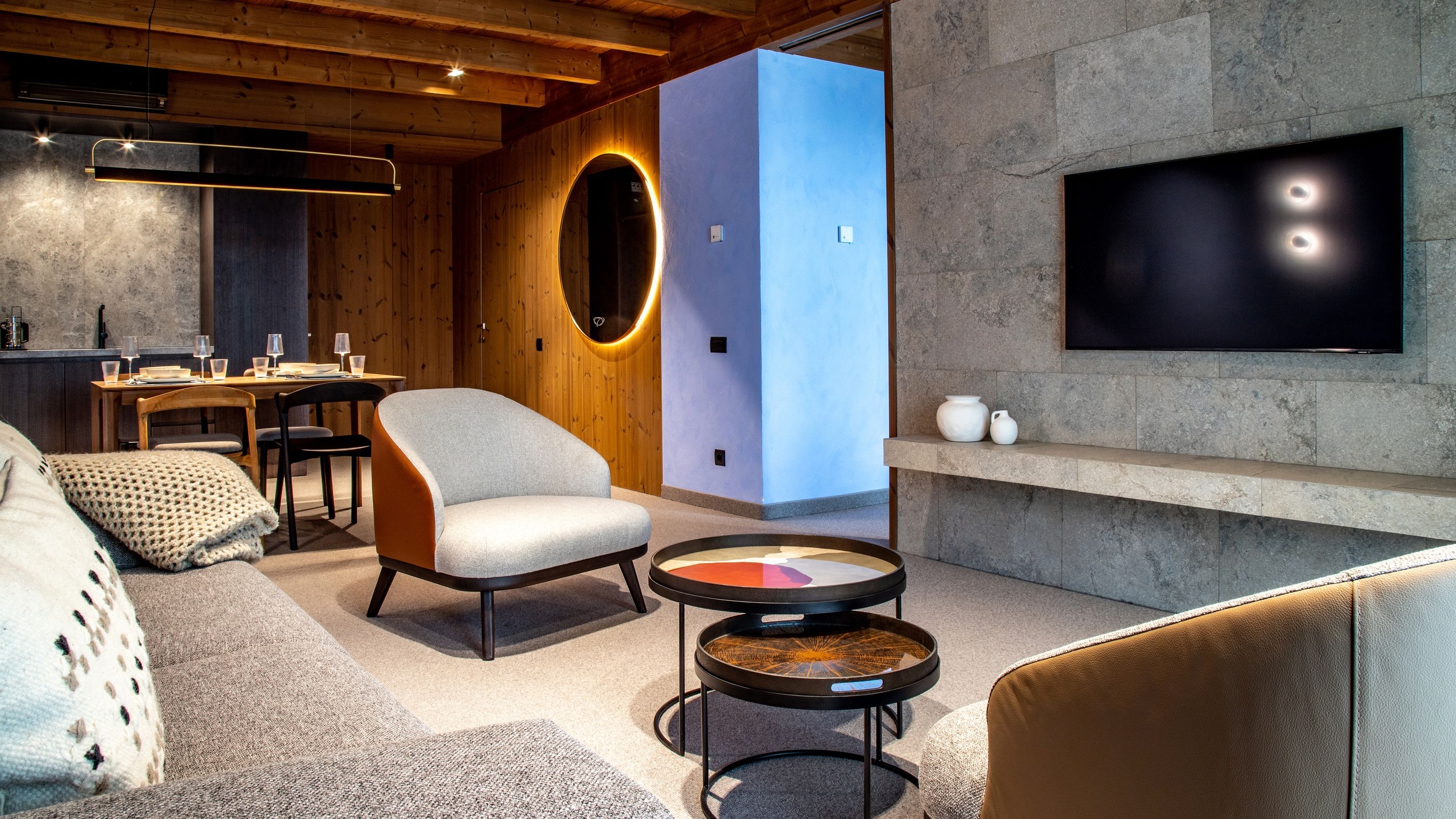 GALERIE FOTO | Elvețienii se bat pe Poiana Brașov. Încă un hotel de 5 stele se deschide în stațiune