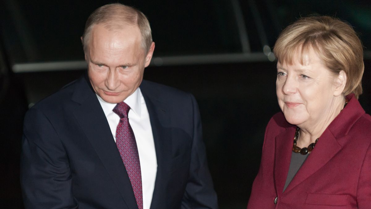 Merkel cere eliberarea lui Aleksei Navalnîi! Ce răspuns i-a dat Vladimir Putin