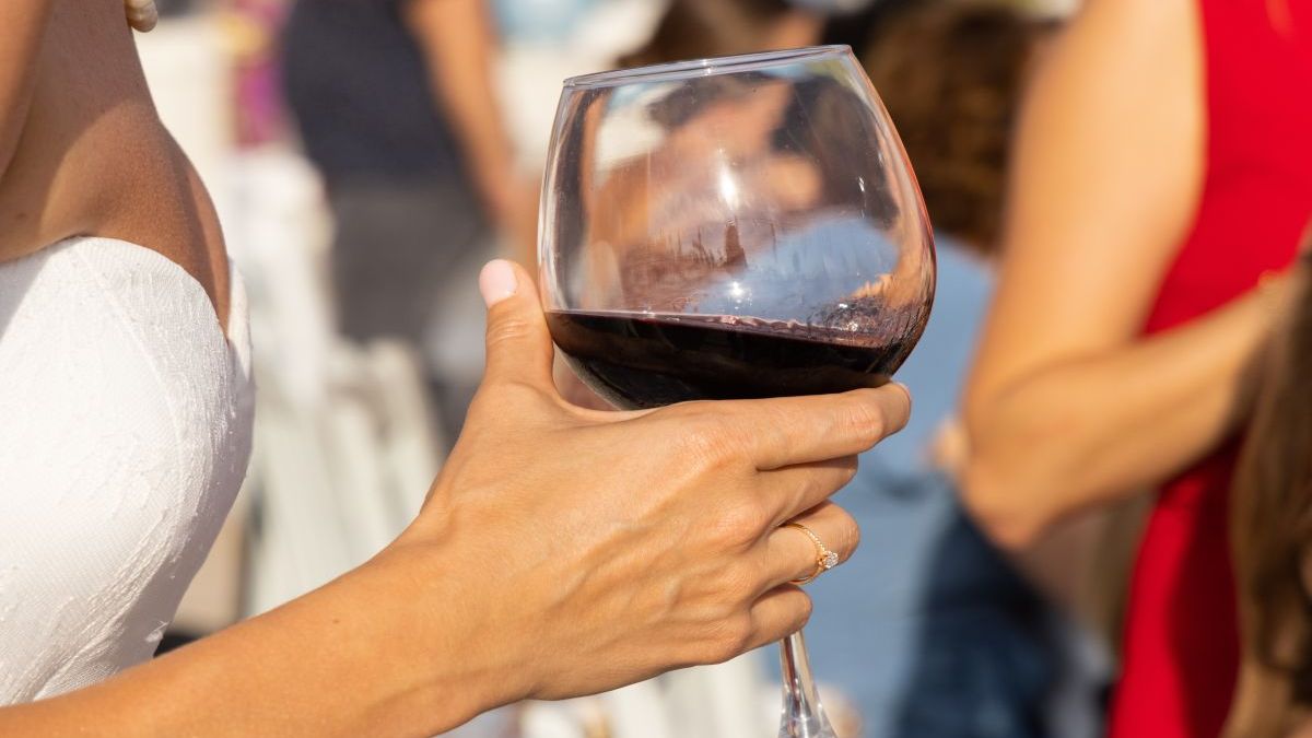 Liber la producția de alcool pentru consum propriu. Care este limita fără accize