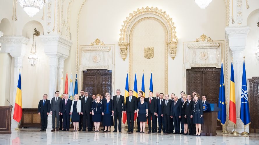 Declaratiile de avere ale ministrilor lui Tudose: ce proprietati, conturi si investitii au guvernantii