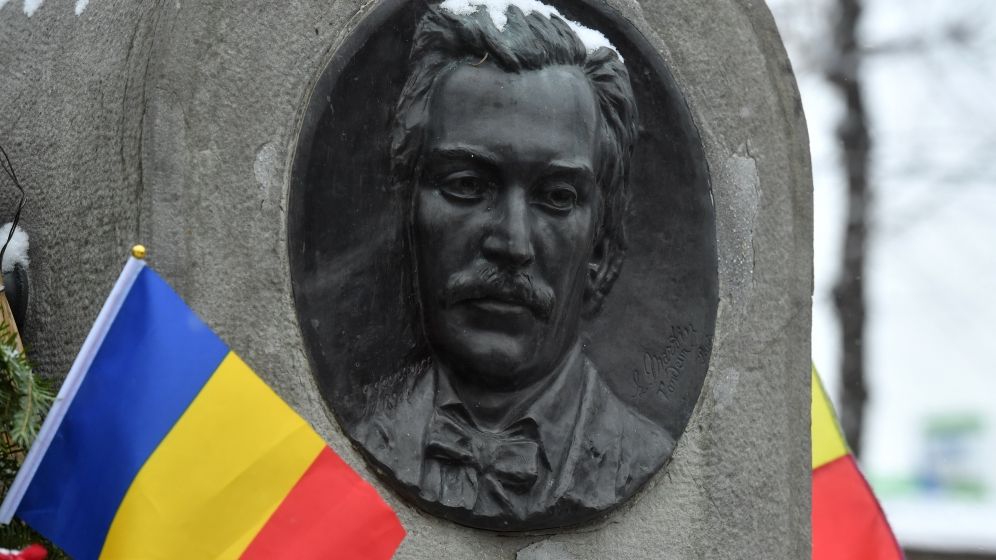 Mihai Eminescu, 130 de ani de la moarte: Viata poetului national al romanilor