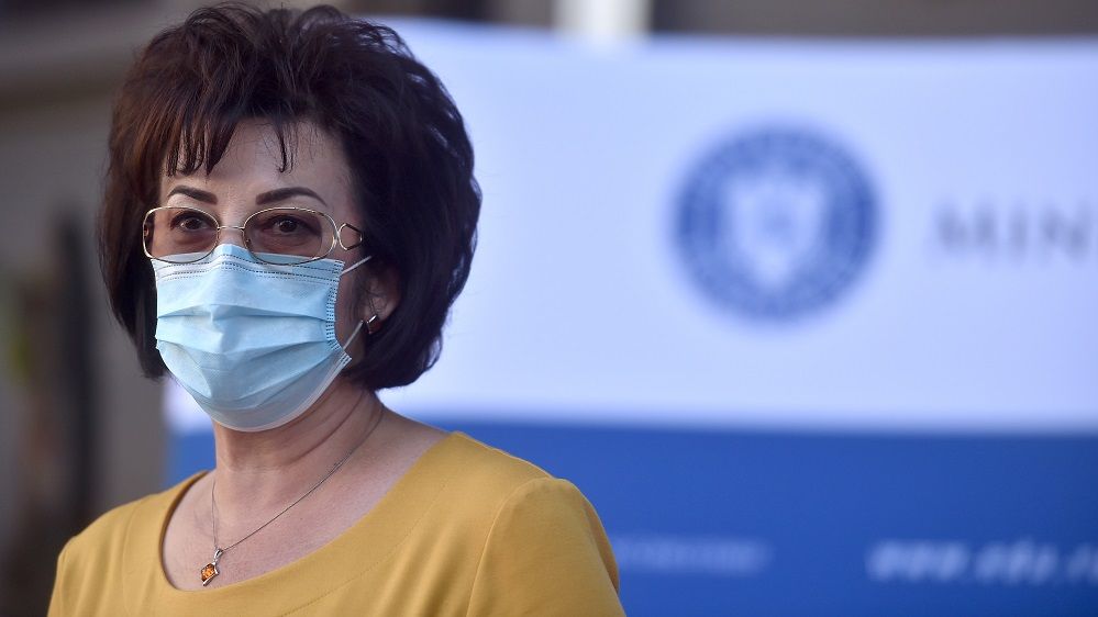 Politica e mai presus de educație: În cea mai grea criză a sistemului de învățământ din ultimii 30 de ani, secretarul de stat Luminița Barcari își dă demisia