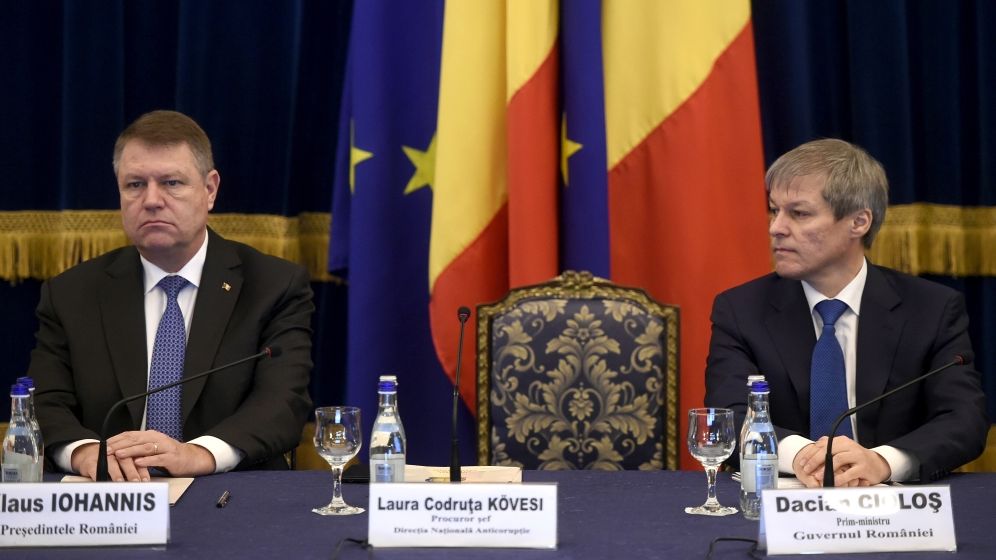 Klaus Iohannis si Dacian Ciolos solicita prelungirea programului de vot pana la ora 23:00 astfel incat sa voteze toti romanii