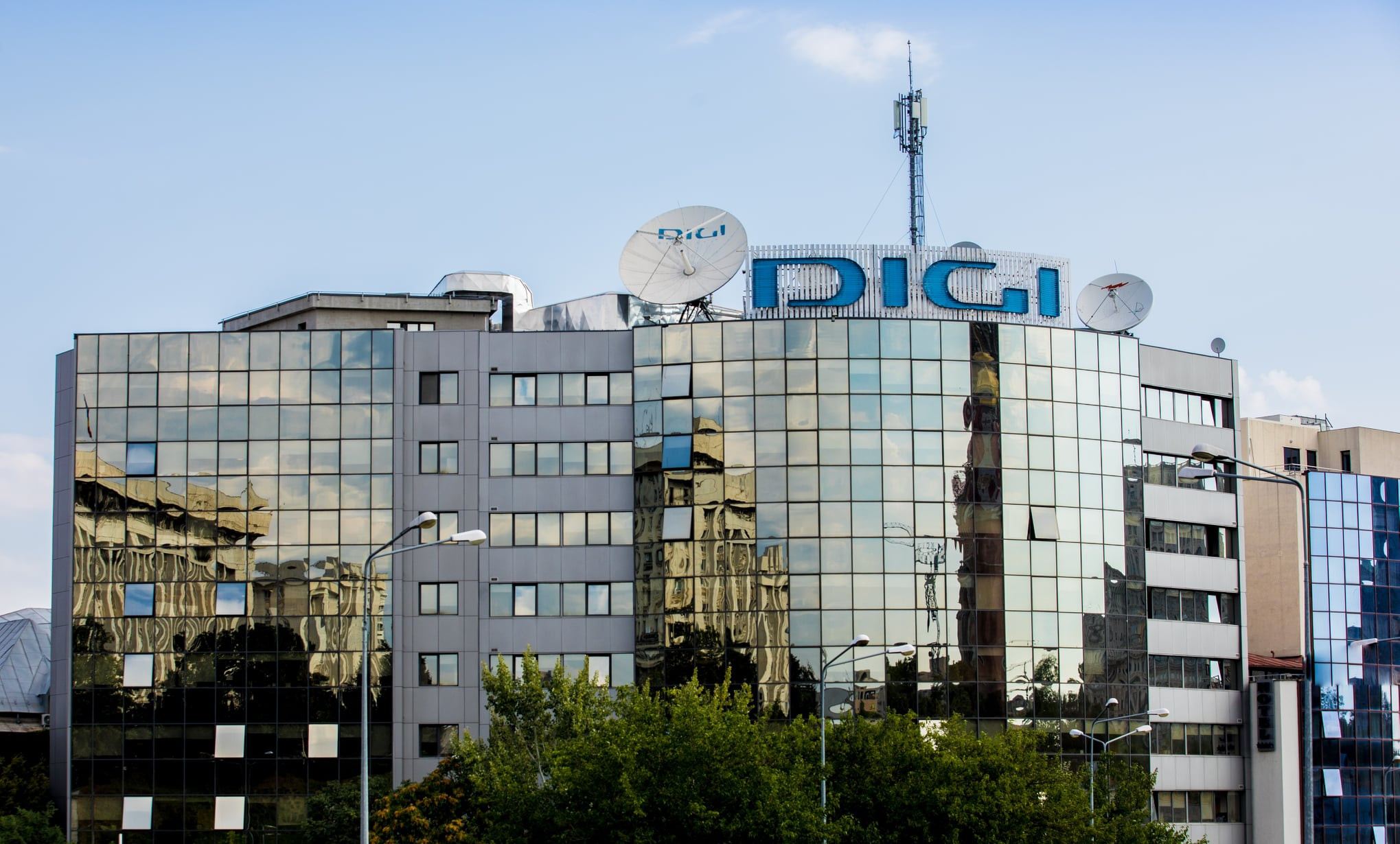 Programul SAFE: Digi România semnează cu SRI un contract de 200 de milioane de euro