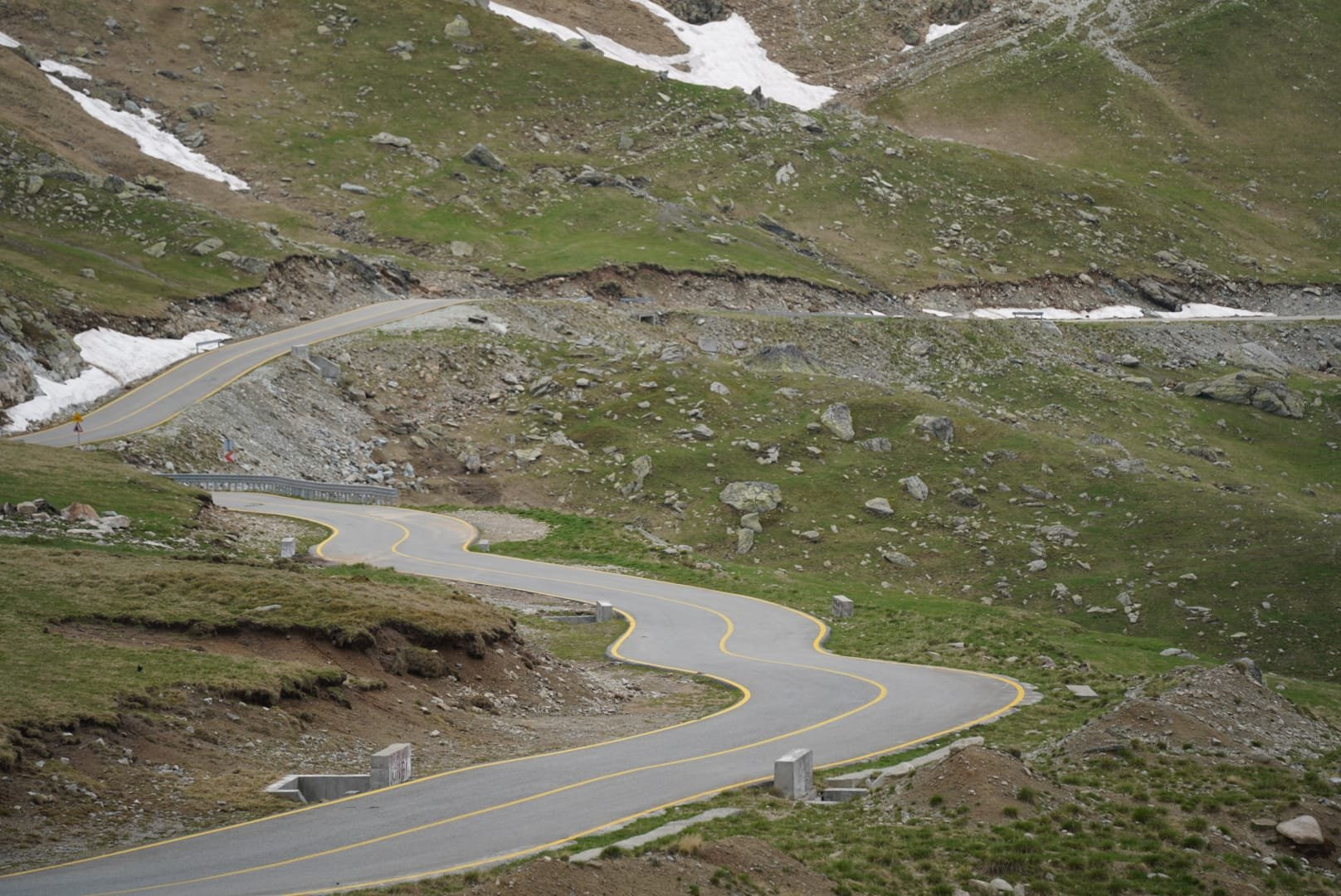 Restricții pe Transalpina din cauza vremii. CNAIR schimbă programul de circulație