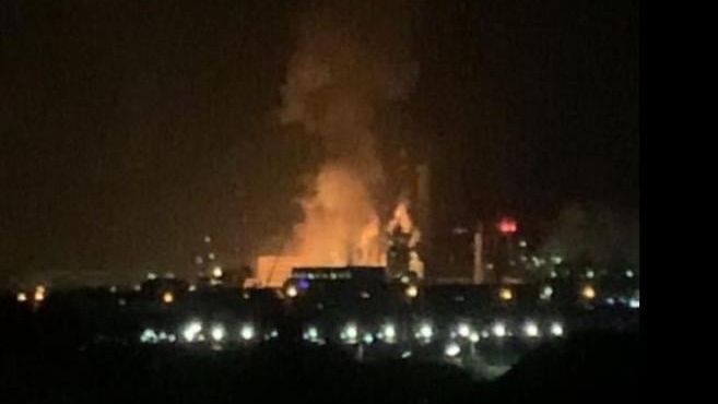 Ce spune Ministerul Mediului despre calitatea aerului, după explozia de la Azomureș