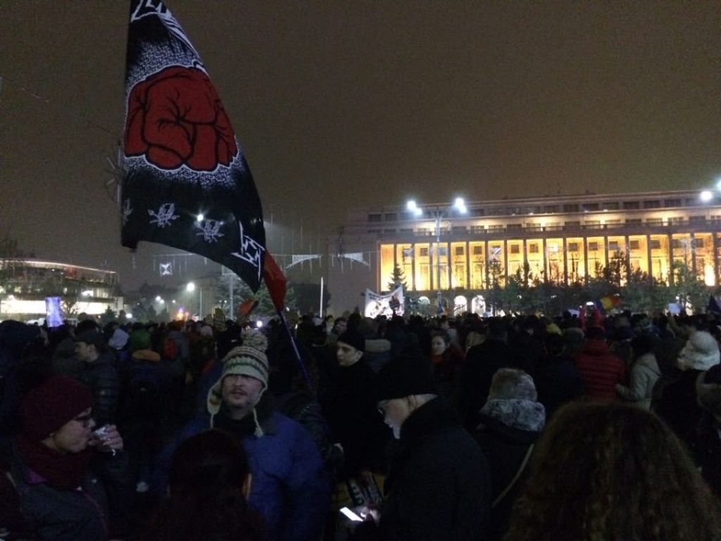 Proteste la Piata Victoriei - Imagine 12