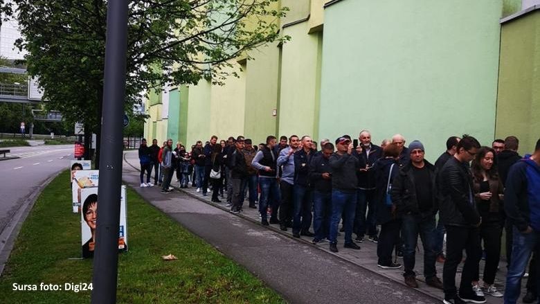 Europarlamentare 2019, votul in diaspora: Cozi de 2.000 de oameni, in Stuttgart