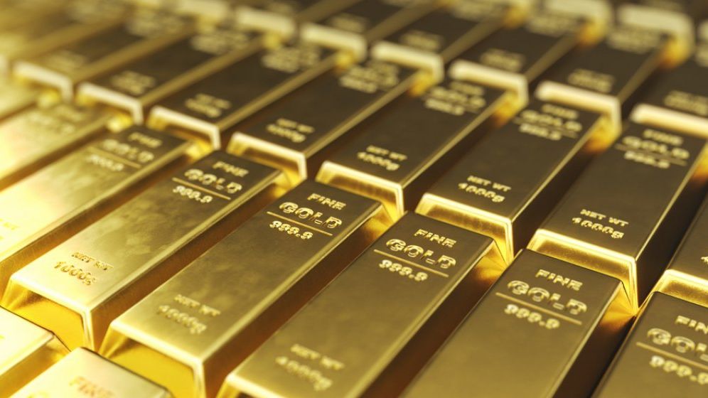 Aurul ajunge marţi la un maxim istoric, iar leul se depreciază uşor faţă de euro
