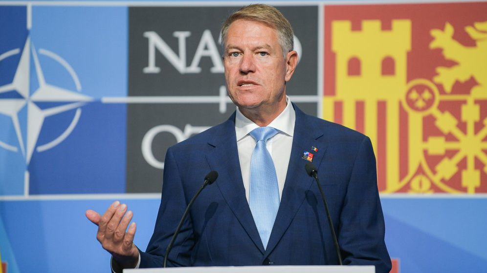 Iohannis: Ar fi corect ca salariile și pensiile să crească. Dar nu demnitarii să fie primii care beneficiază de creșteri