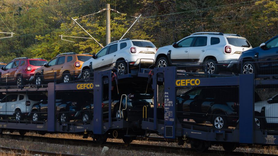 Mașinile făcute în România domină exporturile: Cum se compară situația de astăzi cu cea de dinainte de 1989