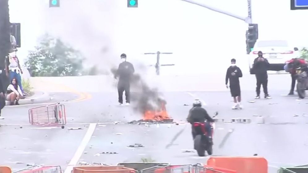 Proteste SUA împotriva raidurilor anti-imigrație: Trump mobilizează Garda Naţională