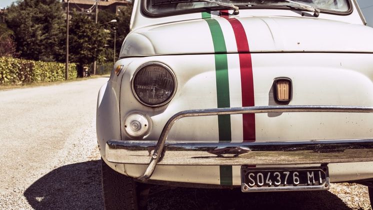 Italia pregăteşte subvenţii de 4.000 de euro pentru achiziţionarea celor mai noi automobile pe benzină şi motorină