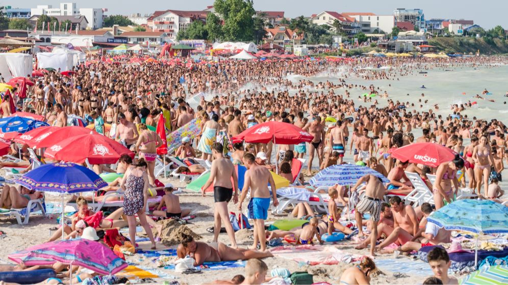 Peste 100.000 de turiști sunt așteptați în weekend la mare