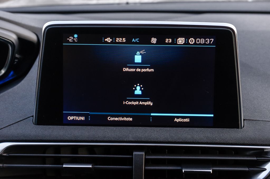 Peugeot 3008 - Imagine 13