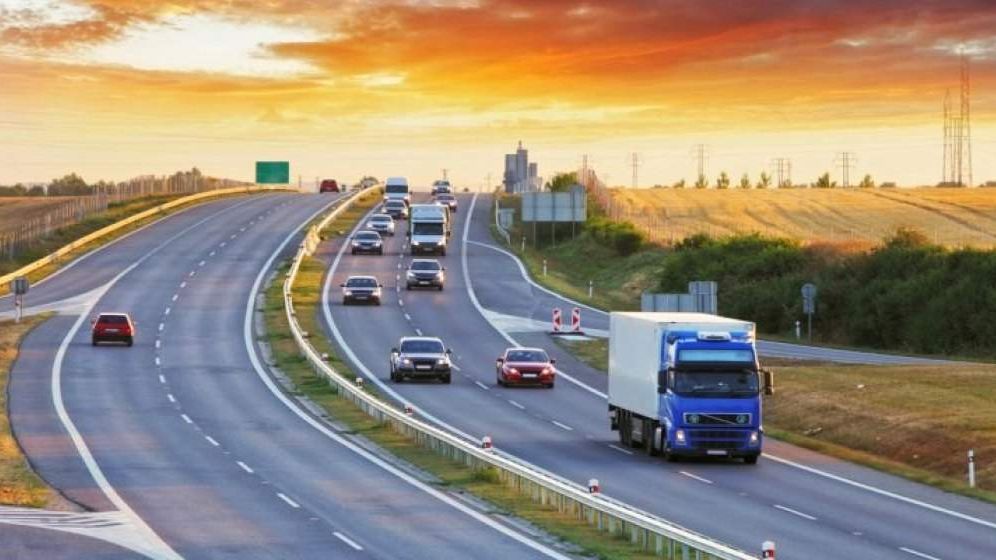 Marea Britanie suspendă implementarea autostrăzilor fără bandă de urgenţă