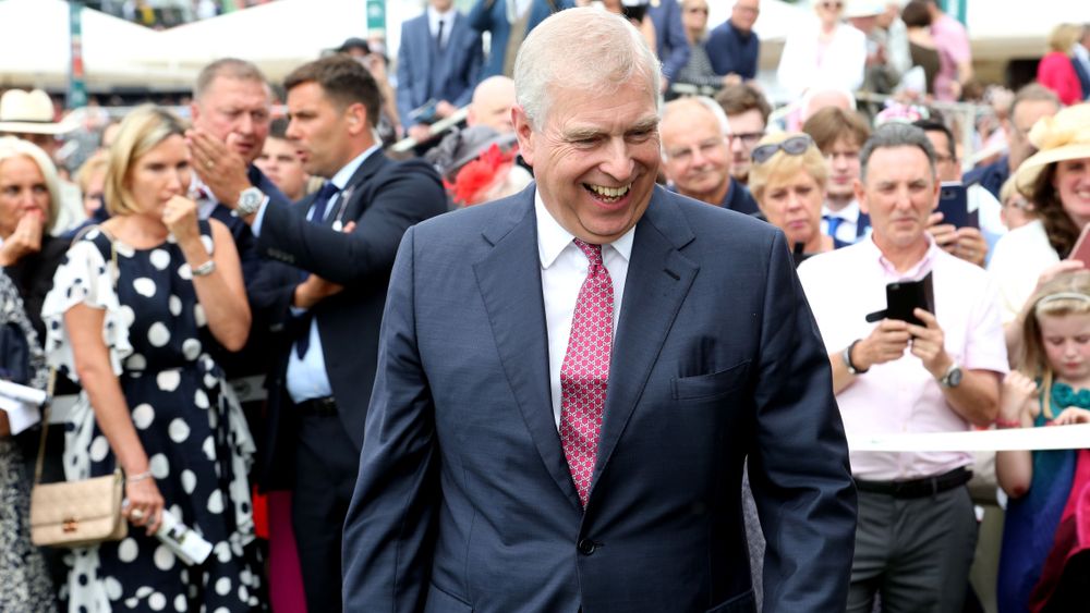 BBC: Fostul prinț Andrew, fratele regelui Charles, a fost arestat după scandalul Epstein